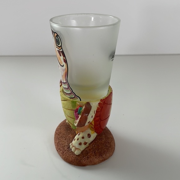Sea Turtle Shot Glass Turtle holding cocktails - Picture 2 of 7